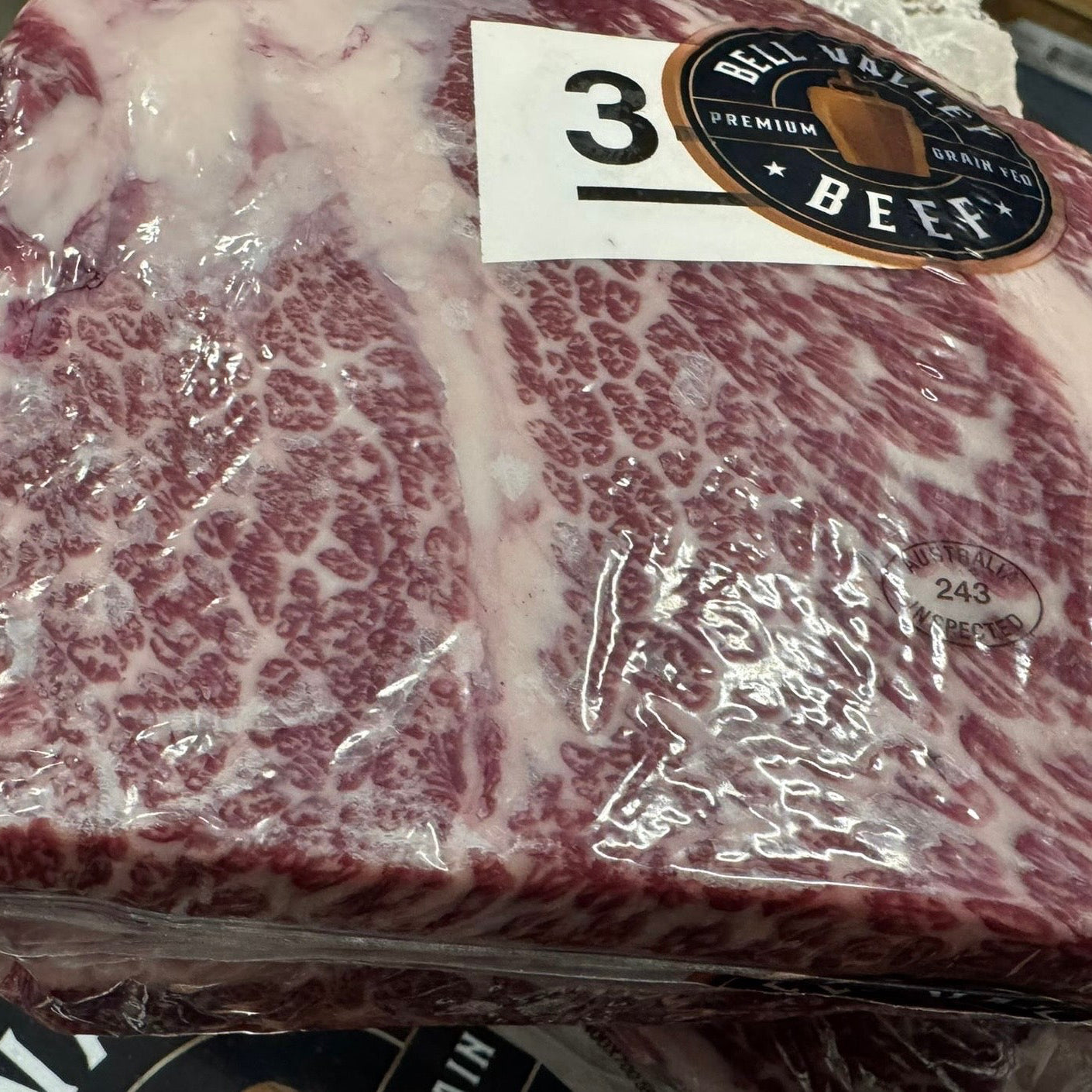 Chilled Bell Valley MB3+ Short Rib Meat