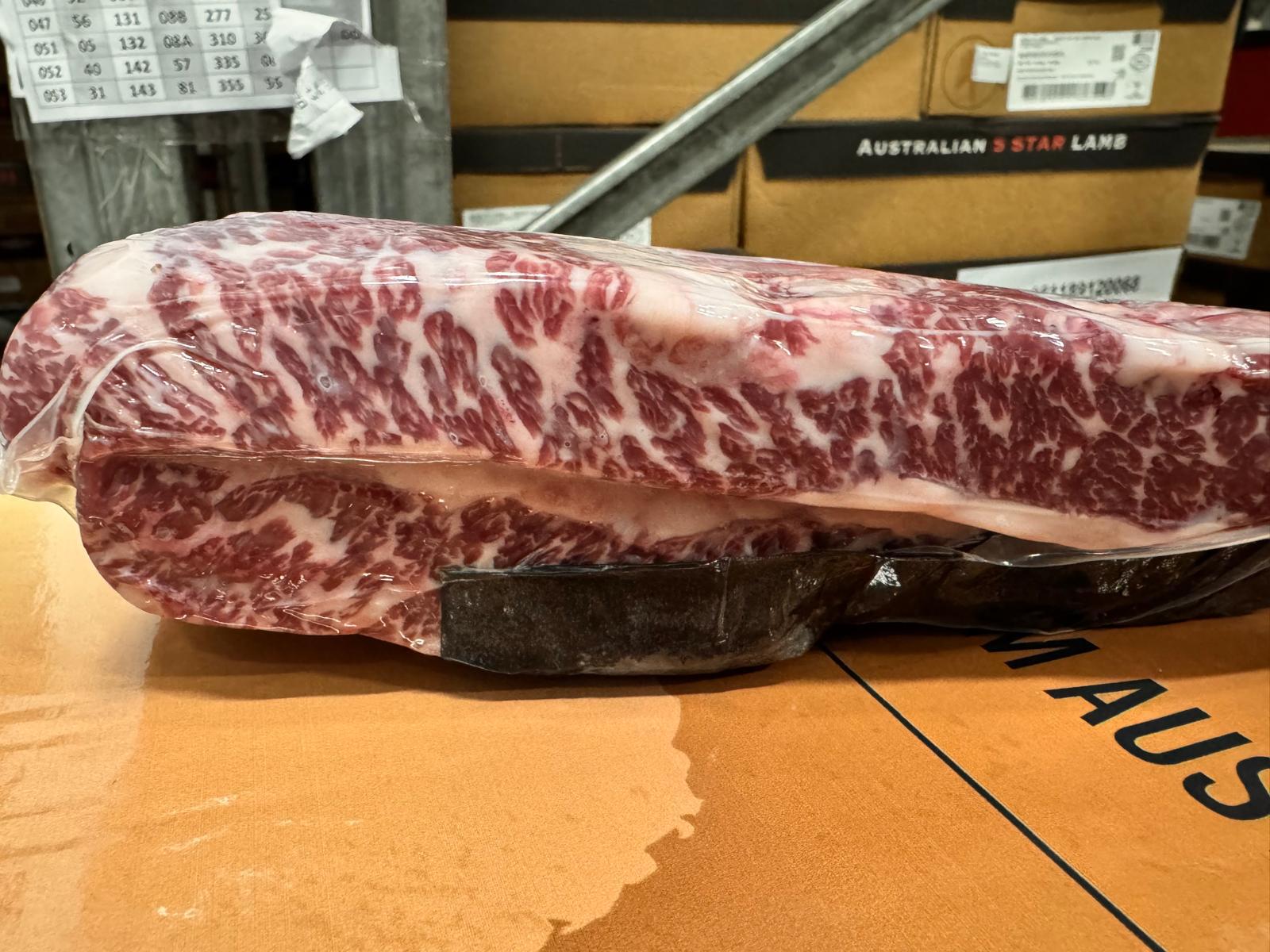 澳洲冰鮮Bell Valley M3+ 穀飼牛前胸肉 (Deckle)
