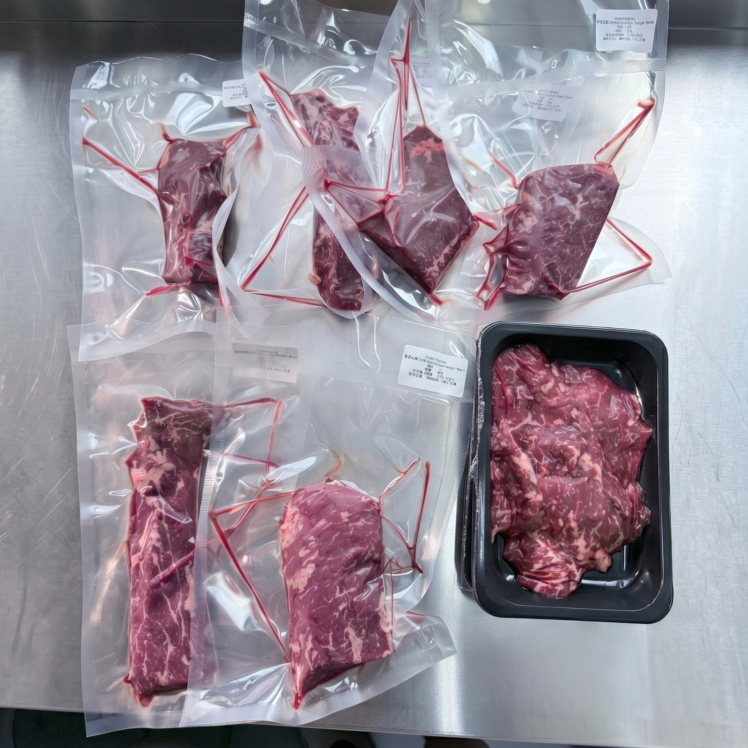 1855 Black Angus Hanger steak